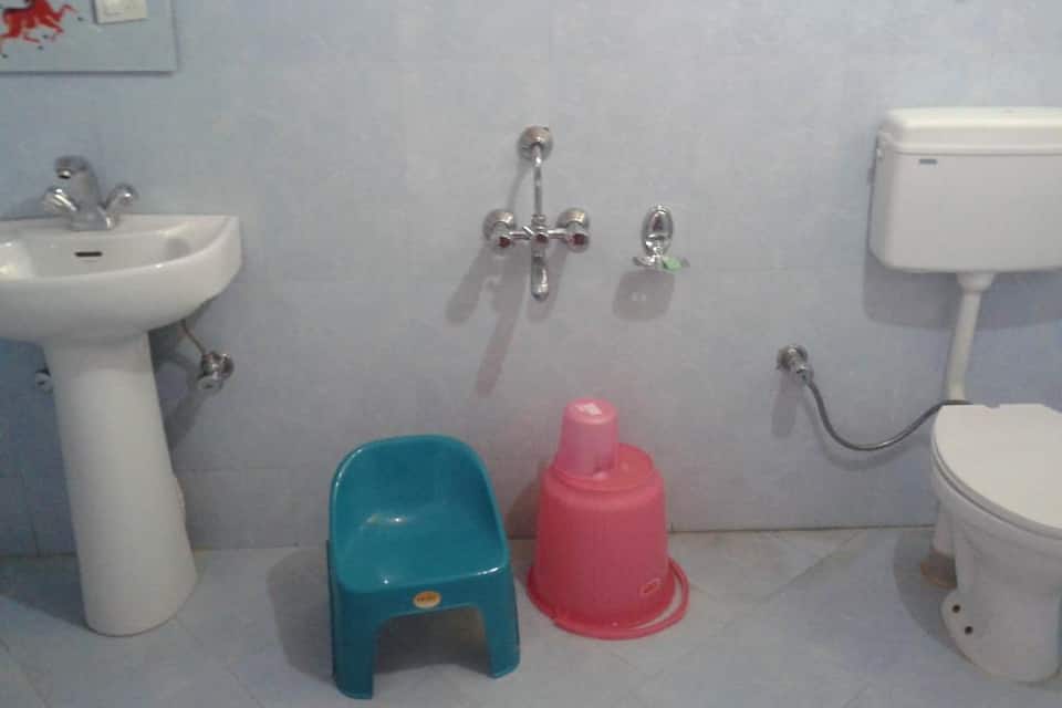 Seraj Home Stay
